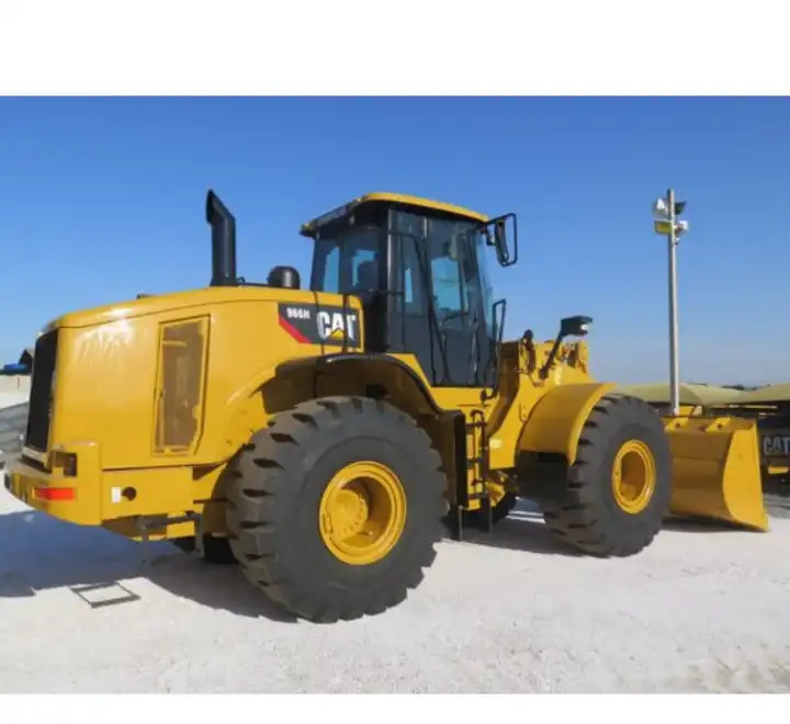 Cat 966H Mechanical Wheel Loader, 3m3 Size Bucket Cat 966 Loader - Wheel loader: picture 1 Cat 966H Mechanical Wheel Loader, 3m3 Size Bucket Cat 966 Loader - Wheel loader: picture 1