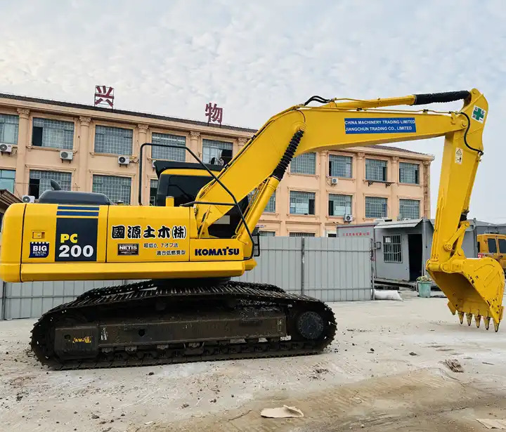 Hot Sale 20 Ton Crawler Excavator Komatsu Pc200-6 Pc200-7 Pc200-8 Original From Japan For Sale In Shanghai - Crawler excavator: picture 1 Hot Sale 20 Ton Crawler Excavator Komatsu Pc200-6 Pc200-7 Pc200-8 Original From Japan For Sale In Shanghai - Crawler excavator: picture 1