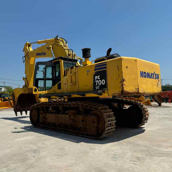 Original Japan Used komatsu Pc700 Mining Excavators PC700LC-8E0 Hevay Duty Mining Excavator - Excavator: picture 1 Original Japan Used komatsu Pc700 Mining Excavators PC700LC-8E0 Hevay Duty Mining Excavator - Excavator: picture 1
