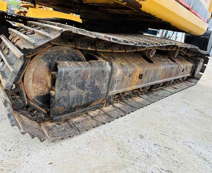 Used Excavator Cat 320bl Best Second Hand Excavator Caterpillar 320 320d 320b For Sale In Shanghai - Crawler excavator: picture 5 Used Excavator Cat 320bl Best Second Hand Excavator Caterpillar 320 320d 320b For Sale In Shanghai - Crawler excavator: picture 5