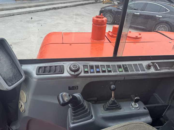 Used Excavator Doosan Dx60 Excavators Mini Machinery Doosan Dx60 Dx80 Dx75 for Sale - Crawler excavator: picture 5 Used Excavator Doosan Dx60 Excavators Mini Machinery Doosan Dx60 Dx80 Dx75 for Sale - Crawler excavator: picture 5