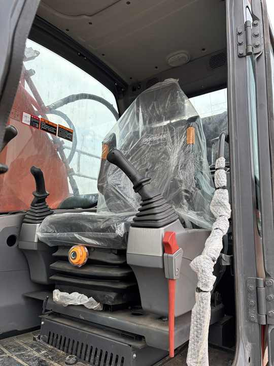 Used Original KoreaN Doosan DX225lca Excavator Doosan Excavators Engineering Machinery Doosan 22ton USED Excavadoras - Crawler excavator: picture 5 Used Original KoreaN Doosan DX225lca Excavator Doosan Excavators Engineering Machinery Doosan 22ton USED Excavadoras - Crawler excavator: picture 5