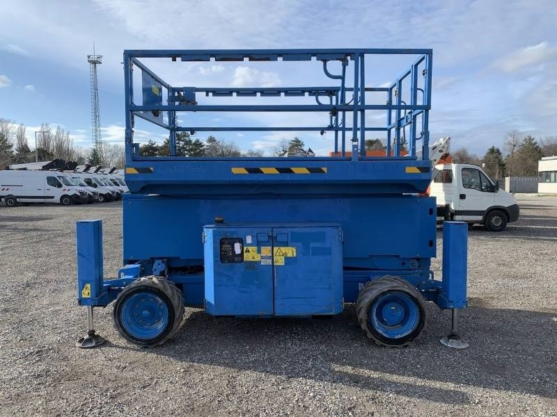 Genie GS4069 DC - 14,02 m, electric - Scissor lift: picture 5 Genie GS4069 DC - 14,02 m, electric - Scissor lift: picture 5
