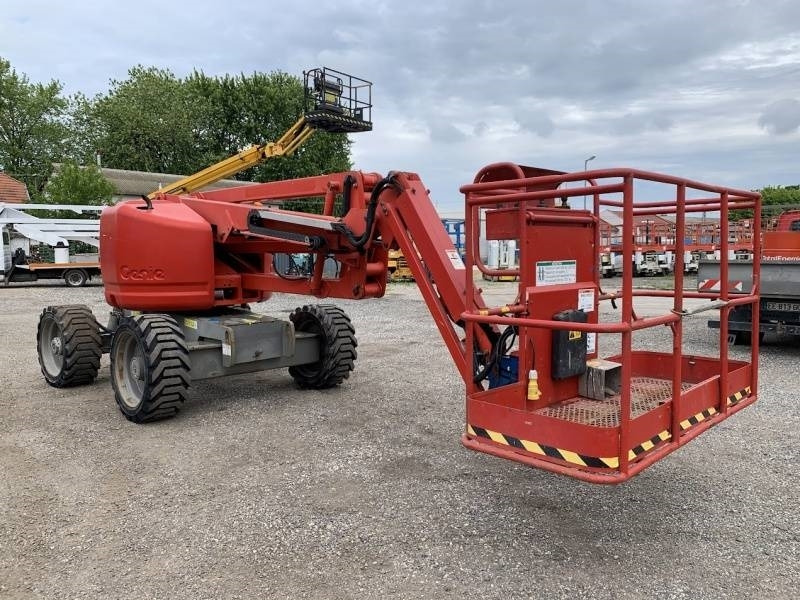 Genie Z-45/25 - 16m, 4x4, diesel - Articulated boom: picture 1 Genie Z-45/25 - 16m, 4x4, diesel - Articulated boom: picture 1
