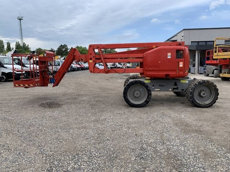 Genie Z-45/25 - 16m, 4x4, diesel - Articulated boom: picture 5 Genie Z-45/25 - 16m, 4x4, diesel - Articulated boom: picture 5