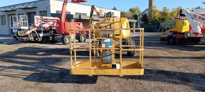 Haulotte HA16SPX - 16m, 4x4, diesel - Articulated boom: picture 3 Haulotte HA16SPX - 16m, 4x4, diesel - Articulated boom: picture 3