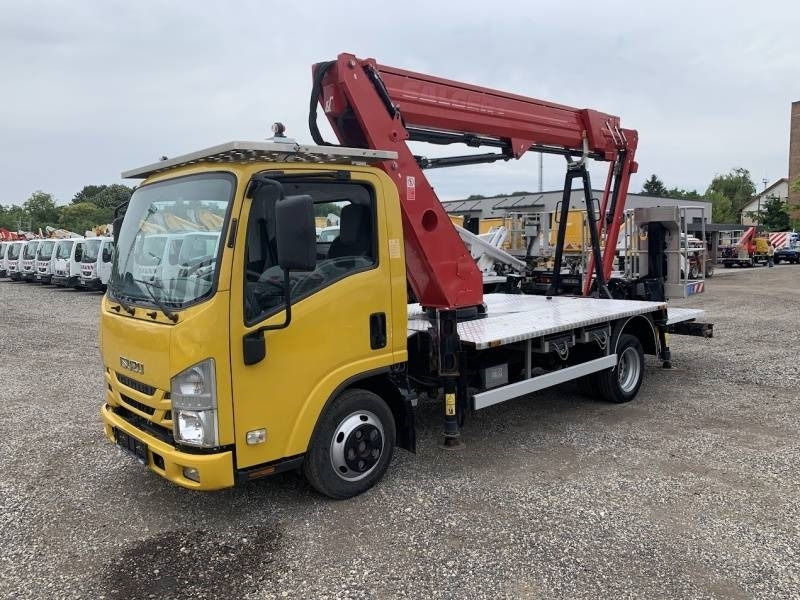Isuzu M21 Oil&Steel Scorpion 2112J - 21m - 230 kg  - Truck mounted aerial platform: picture 2 Isuzu M21 Oil&Steel Scorpion 2112J - 21m - 230 kg  - Truck mounted aerial platform: picture 2