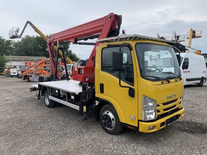 Isuzu M21 Oil&Steel Scorpion 2112J - 21m - 230 kg  - Truck mounted aerial platform: picture 1 Isuzu M21 Oil&Steel Scorpion 2112J - 21m - 230 kg  - Truck mounted aerial platform: picture 1