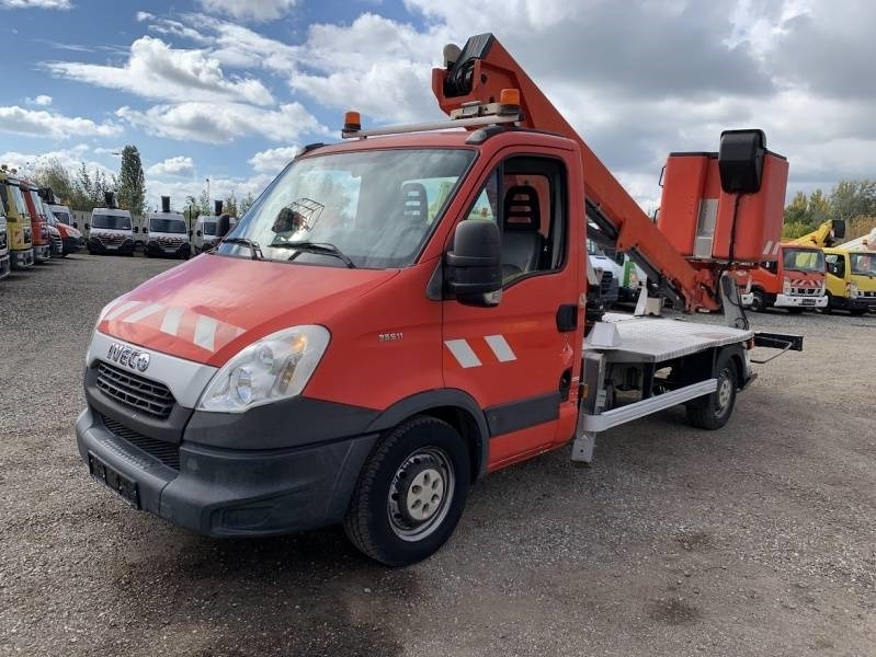 Iveco Daily Isoli PT165 - 16,5 m  - Truck mounted aerial platform: picture 2 Iveco Daily Isoli PT165 - 16,5 m  - Truck mounted aerial platform: picture 2