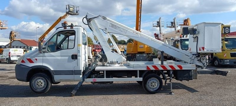 Iveco Daily Multitel 160 ALU DS - 16m  - Truck mounted aerial platform: picture 5 Iveco Daily Multitel 160 ALU DS - 16m  - Truck mounted aerial platform: picture 5