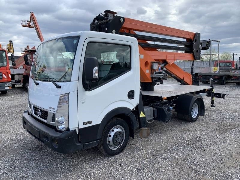 Nissan Cabstar Benelli BA22 - 22 m - Truck mounted aerial platform: picture 2 Nissan Cabstar Benelli BA22 - 22 m - Truck mounted aerial platform: picture 2
