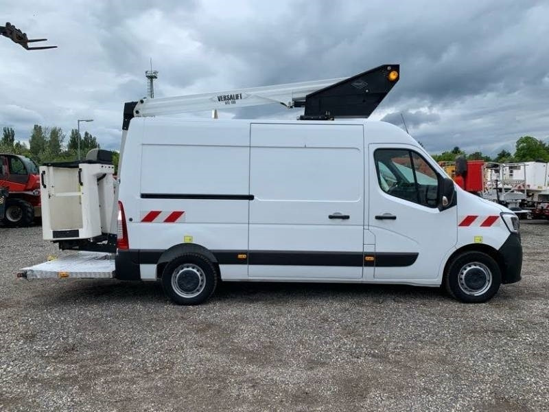 Renault Master Versalift VTL135 EVO - 13,3 m - 120kg - Truck mounted aerial platform: picture 3 Renault Master Versalift VTL135 EVO - 13,3 m - 120kg - Truck mounted aerial platform: picture 3