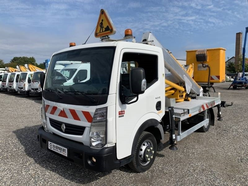 Renault Maxity Multitel MX200 - 20 m - Truck mounted aerial platform: picture 2 Renault Maxity Multitel MX200 - 20 m - Truck mounted aerial platform: picture 2