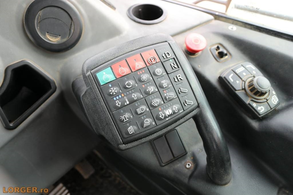 Articulated dumper Bell B 30 E: picture 10