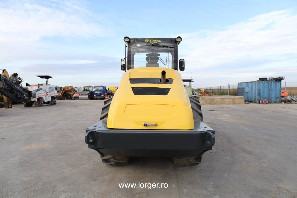 Bomag BW 219 D H-5 - Compactor: picture 4 Bomag BW 219 D H-5 - Compactor: picture 4