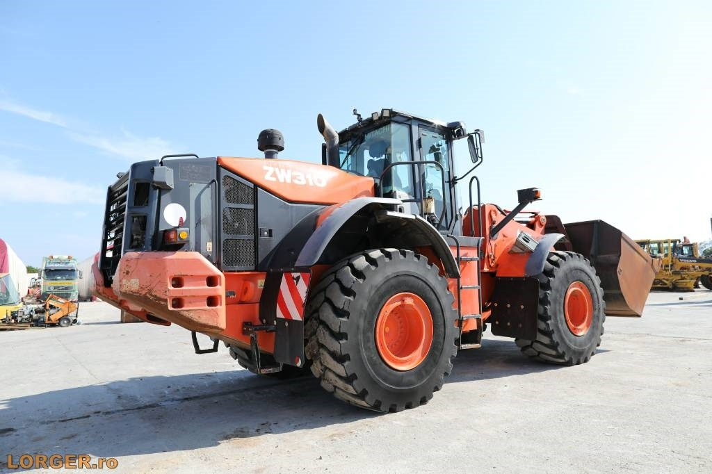 Hitachi ZW 310-5B - Wheel loader: picture 3 Hitachi ZW 310-5B - Wheel loader: picture 3