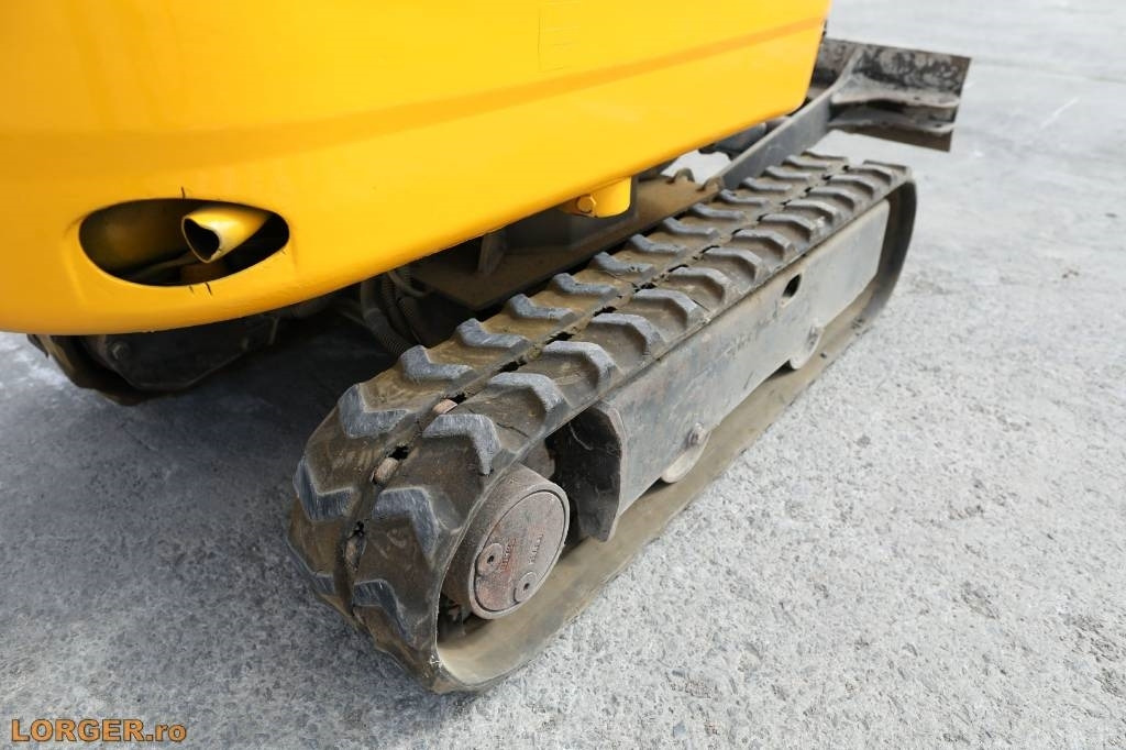 Mini excavator JCB 8008 CTS: picture 7