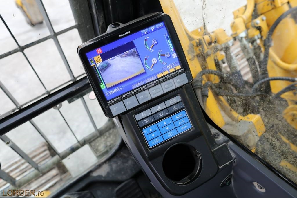Crawler excavator Komatsu PC 360 LC - 11: picture 16