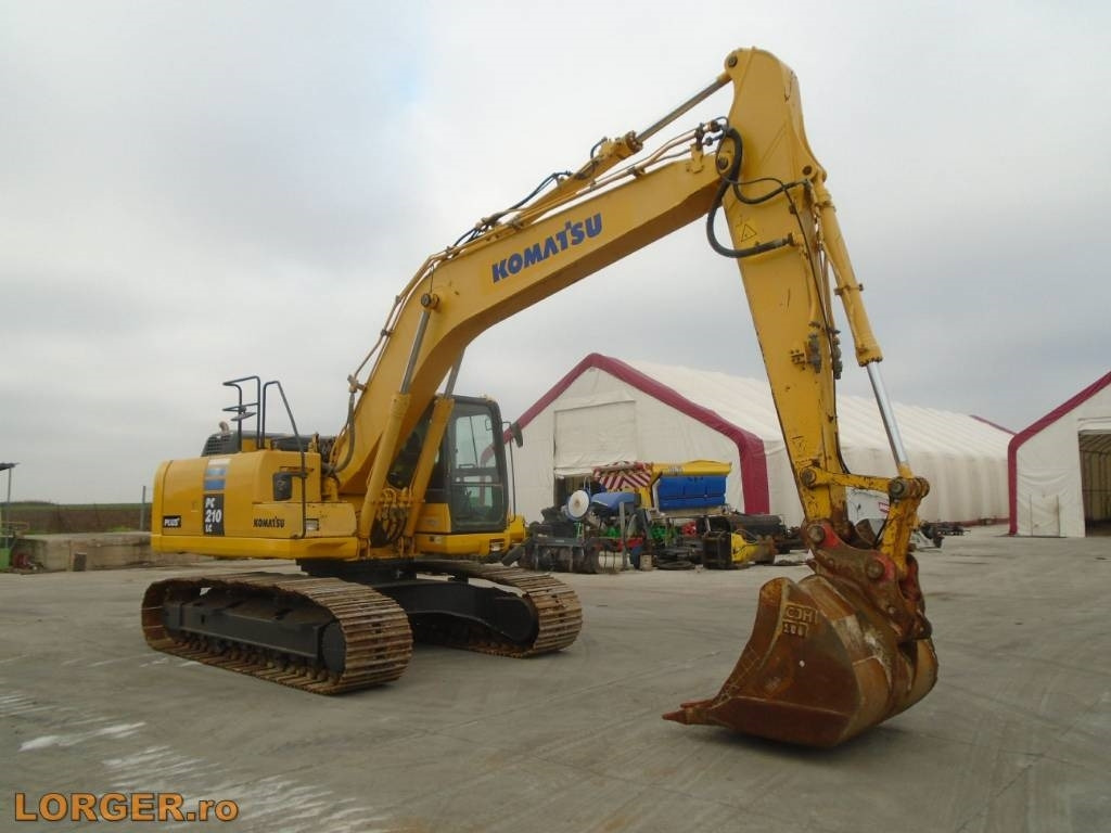 Komatsu PC210LC-10 - Crawler excavator: picture 1 Komatsu PC210LC-10 - Crawler excavator: picture 1
