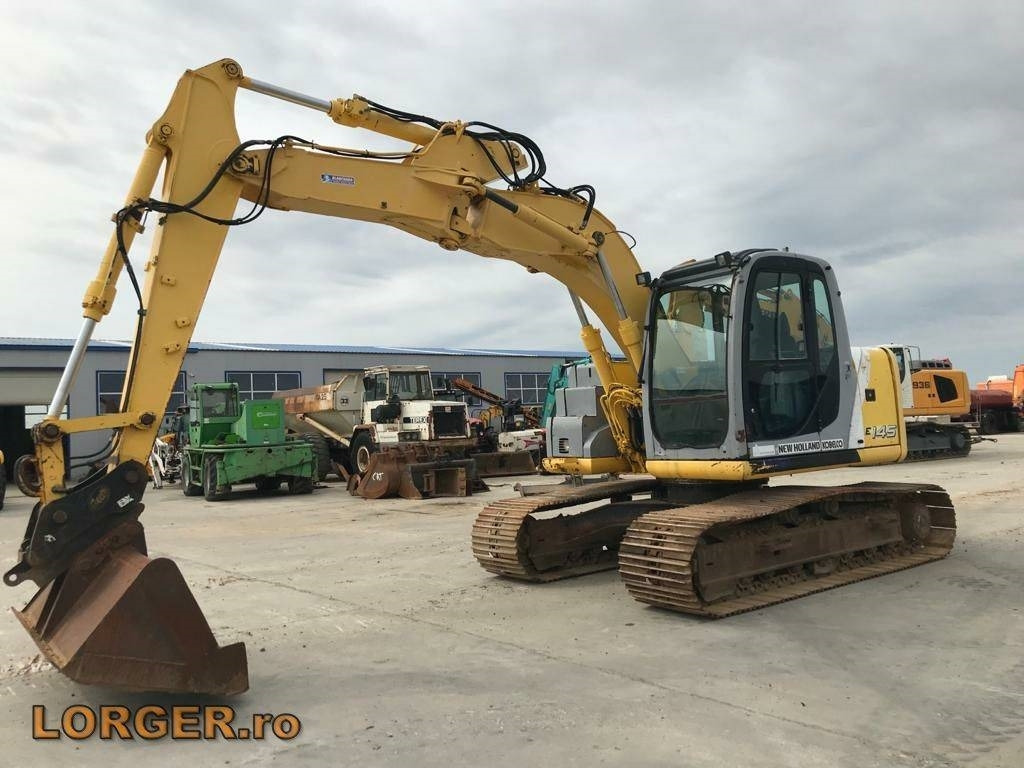 New Holland E 145 - Crawler excavator: picture 1 New Holland E 145 - Crawler excavator: picture 1