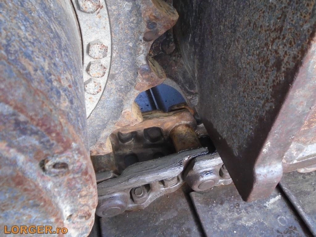 Crawler excavator New Holland E 235 B SR-2* Blade: picture 8
