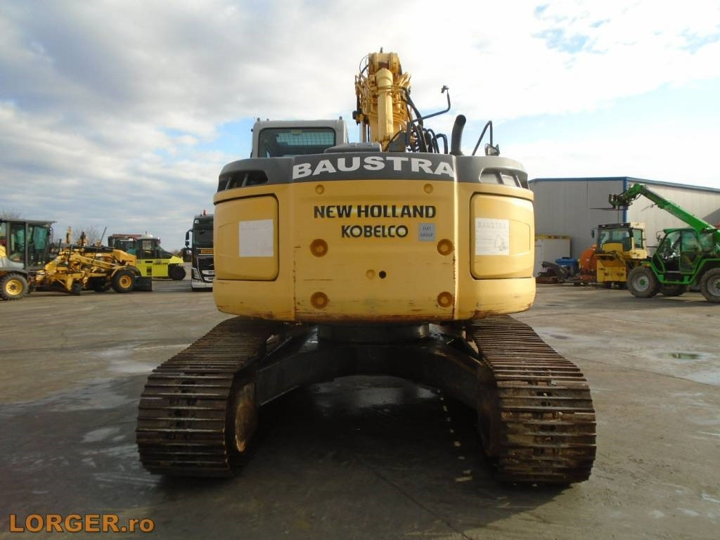 Crawler excavator New Holland E 235 B SR-2* Blade: picture 6