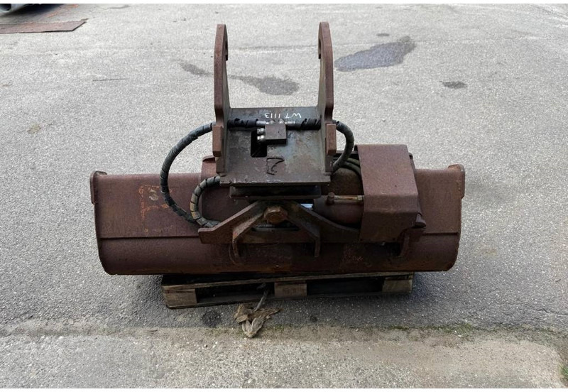 Cangini Benne CW10 tiltbucket / schwenklöffel / kantelbak - Bucket for Construction machinery: picture 3 Cangini Benne CW10 tiltbucket / schwenklöffel / kantelbak - Bucket for Construction machinery: picture 3