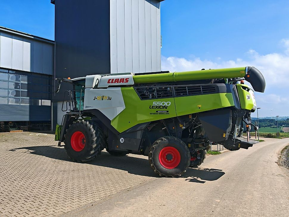 J.Reiff Sarl
Herr Stefan Neukirch - 77 Z.I in den - Combine harvester: picture 5 J.Reiff Sarl
Herr Stefan Neukirch - 77 Z.I in den - Combine harvester: picture 5