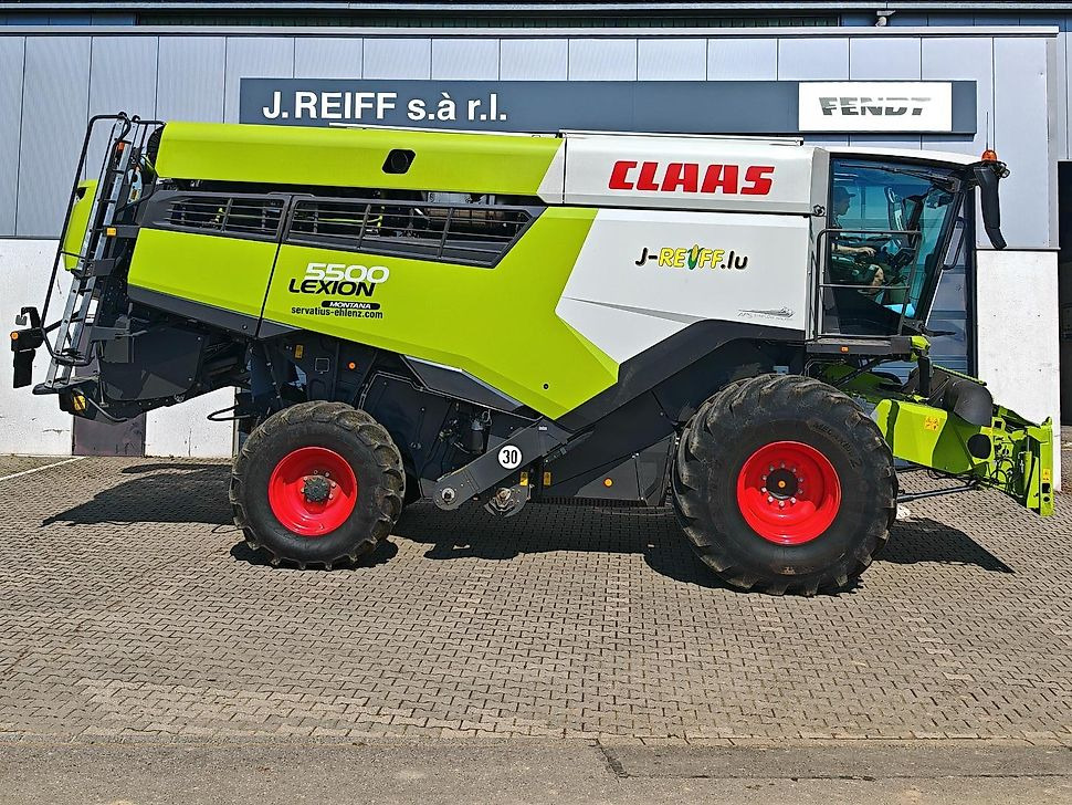 J.Reiff Sarl
Herr Stefan Neukirch - 77 Z.I in den - Combine harvester: picture 2 J.Reiff Sarl
Herr Stefan Neukirch - 77 Z.I in den - Combine harvester: picture 2