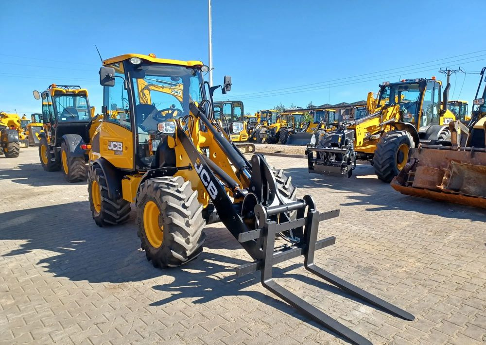 JCB 406 - Wheel loader: picture 2 JCB 406 - Wheel loader: picture 2