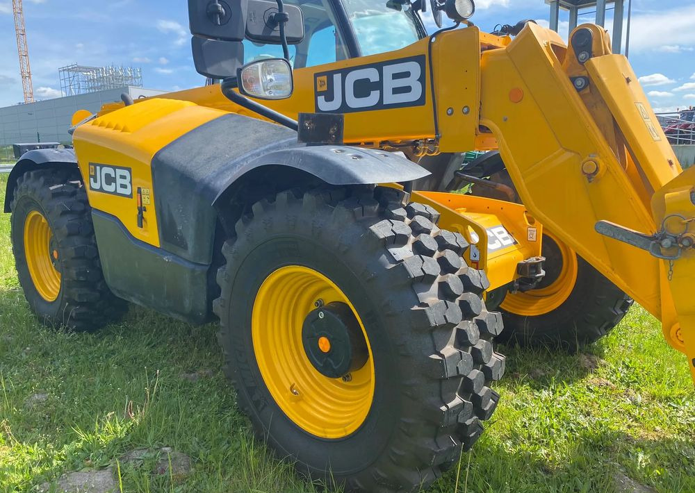 JCB 541-70 Agri Plus - Telescopic handler: picture 4 JCB 541-70 Agri Plus - Telescopic handler: picture 4