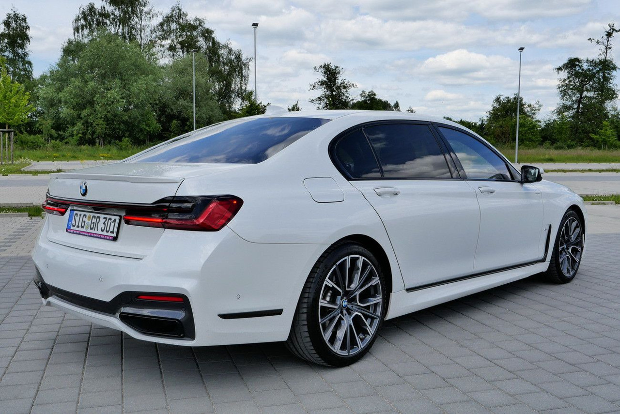 BMW 730LD XDR. /VOLL/REAR ENTERT. /EXECUTIVE LOUNGE - Sedan: picture 4 BMW 730LD XDR. /VOLL/REAR ENTERT. /EXECUTIVE LOUNGE - Sedan: picture 4