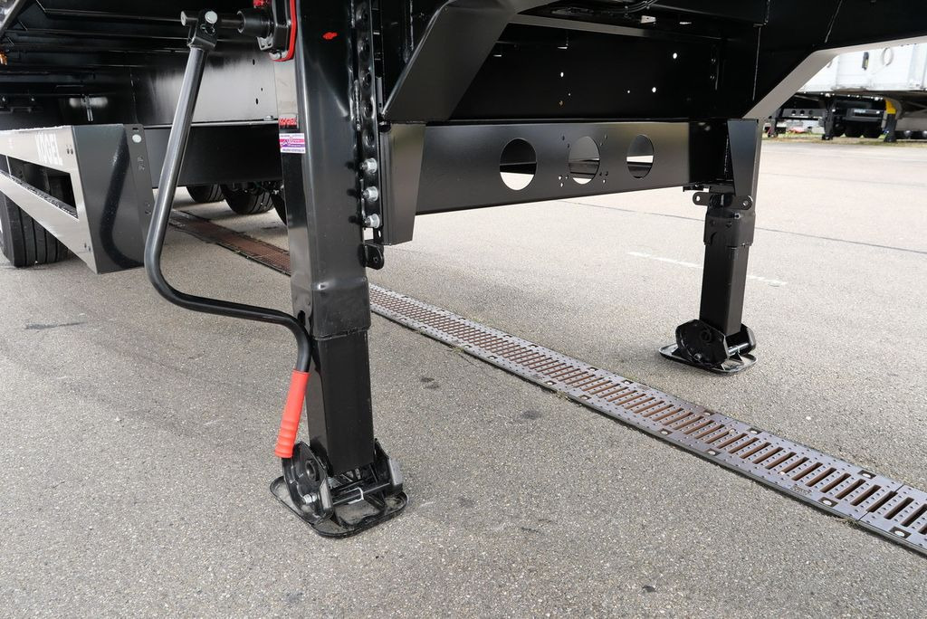 New Dropside/ Flatbed semi-trailer Kögel SN24/ BW 800 mm/144 x rungent. BPW/ LENKACHSE Kögel SN24/ BW 800 mm/144 x rungent. BPW/ LENKACHSE: picture 12 New Dropside/ Flatbed semi-trailer Kögel SN24/ BW 800 mm/144 x rungent. BPW/ LENKACHSE Kögel SN24/ BW 800 mm/144 x rungent. BPW/ LENKACHSE: picture 12