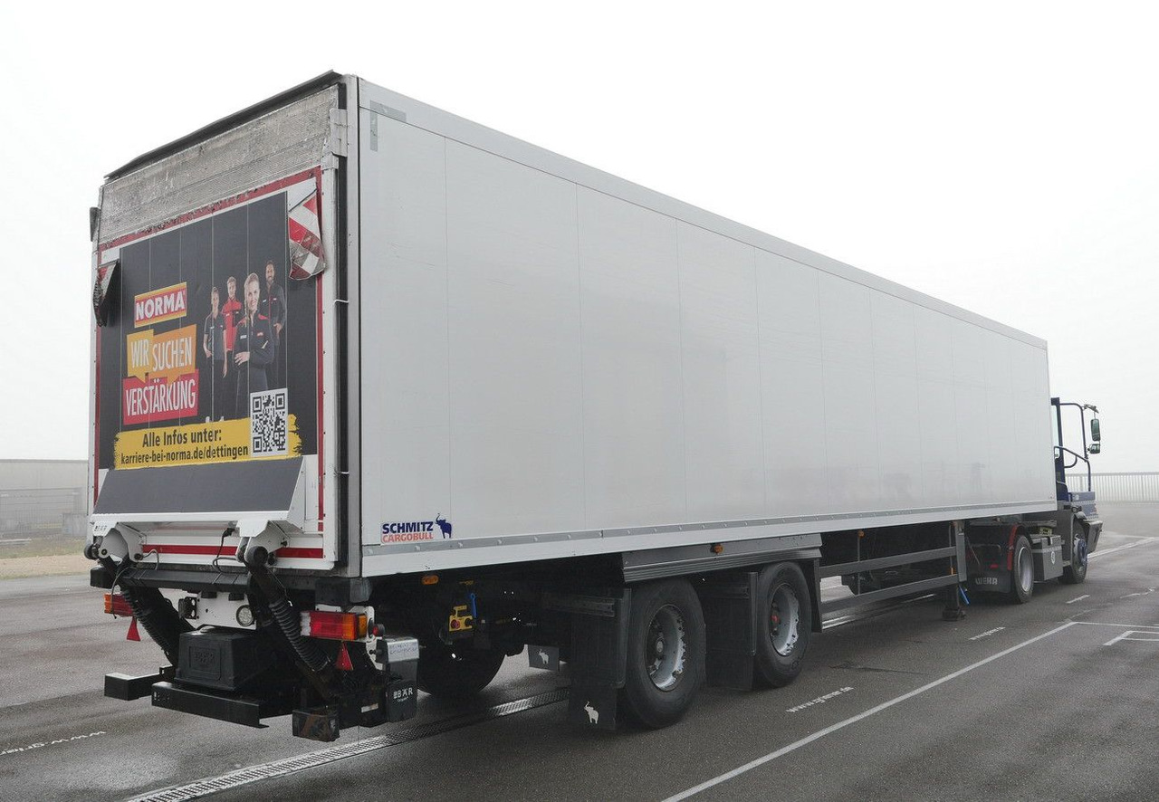 Schmitz Cargobull SKO 20 / LZG LENKACHSE /TK SLX / LBW 2000 kg - Closed box semi-trailer: picture 4 Schmitz Cargobull SKO 20 / LZG LENKACHSE /TK SLX / LBW 2000 kg - Closed box semi-trailer: picture 4