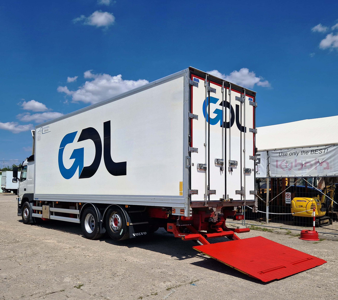 Refrigerator truck for transportation of food VOLVO FM: picture 7