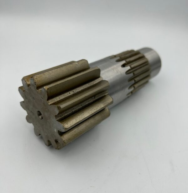 Wałek obrotu 010720A Bobcat E19 - Swing motor for Construction machinery: picture 1 Wałek obrotu 010720A Bobcat E19 - Swing motor for Construction machinery: picture 1