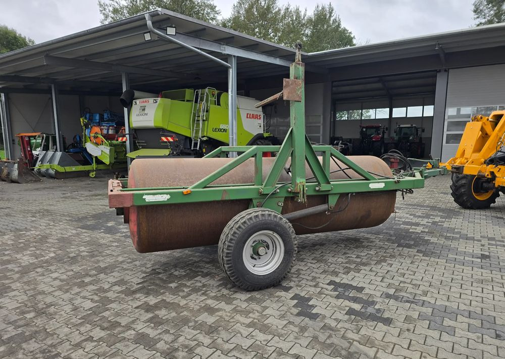 Inny - Farm trailer, Tank trailer: picture 1 Inny - Farm trailer, Tank trailer: picture 1
