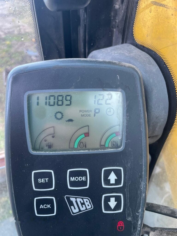 Lease a JCB JS 145 W JCB JS 145 W: picture 8 Lease a JCB JS 145 W JCB JS 145 W: picture 8