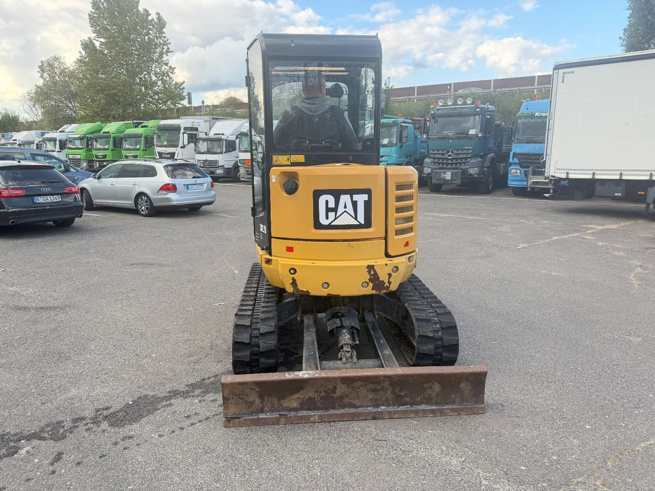 CAT 302.7 D - Mini excavator: picture 5 CAT 302.7 D - Mini excavator: picture 5