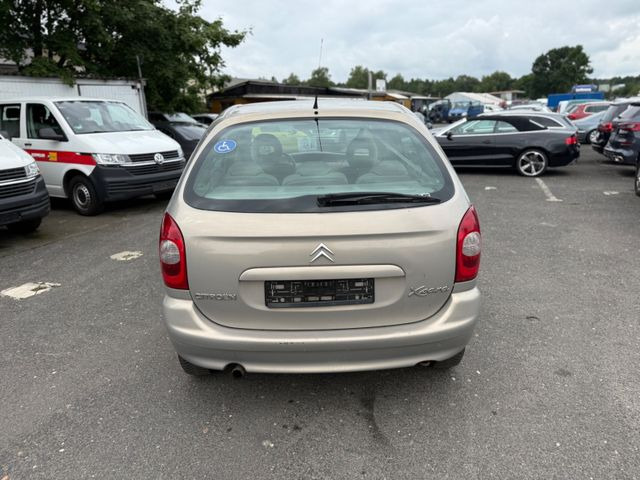 Citroën Xsara Picasso 1.8 16V Exclusive - Sedan: picture 5 Citroën Xsara Picasso 1.8 16V Exclusive - Sedan: picture 5