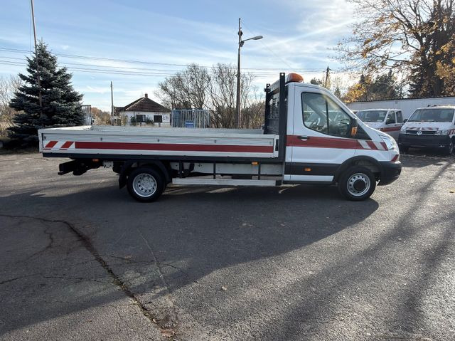 Ford Transit Pritsche - Flatbed van: picture 5 Ford Transit Pritsche - Flatbed van: picture 5