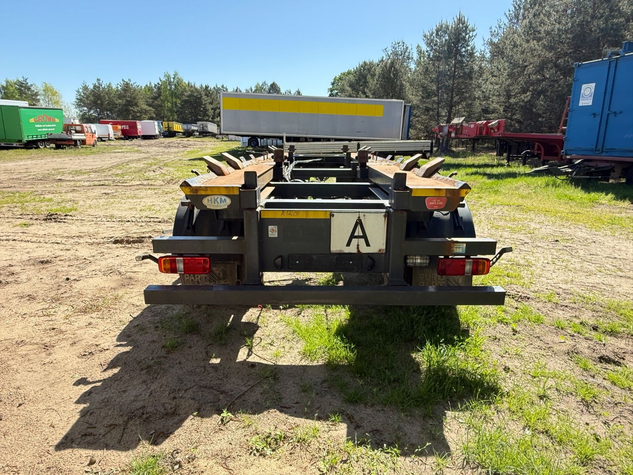 HKM A 18 ZL 5.0 Abrollanhänger für 2 Absetzcontainer - Roll-off/ Skip trailer: picture 4 HKM A 18 ZL 5.0 Abrollanhänger für 2 Absetzcontainer - Roll-off/ Skip trailer: picture 4