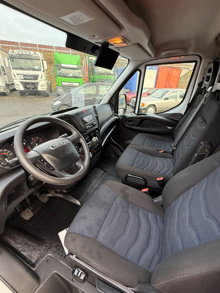 Panel van Iveco Daily Kasten HKa 35 S: picture 10