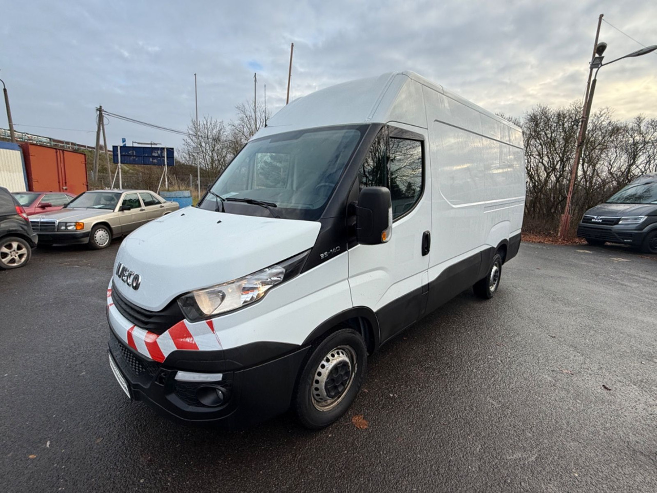 Panel van Iveco Daily Kasten HKa 35 S: picture 8