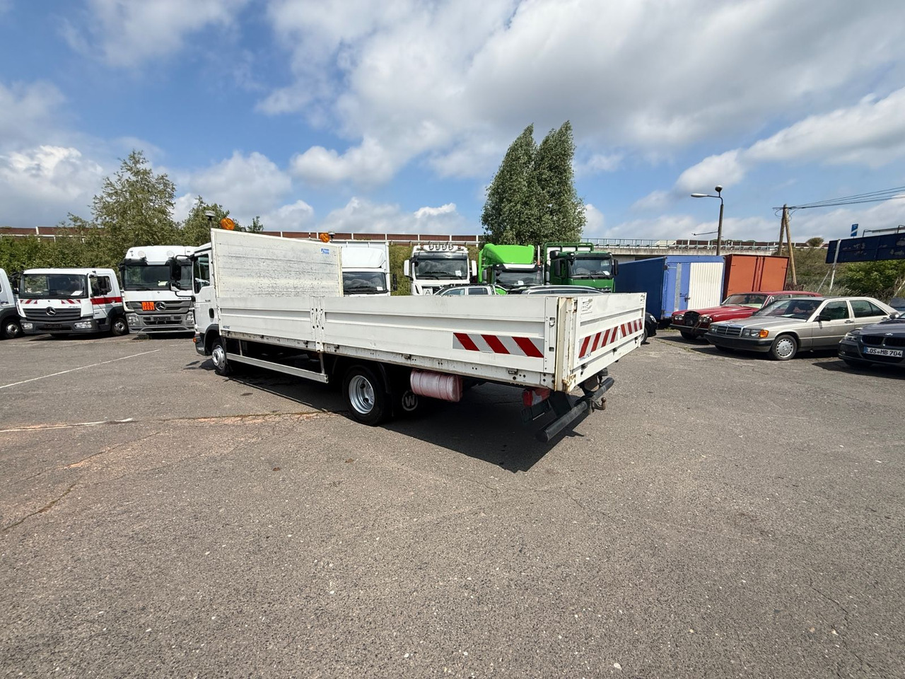 Dropside/ Flatbed truck MAN TGL 8.180: picture 8