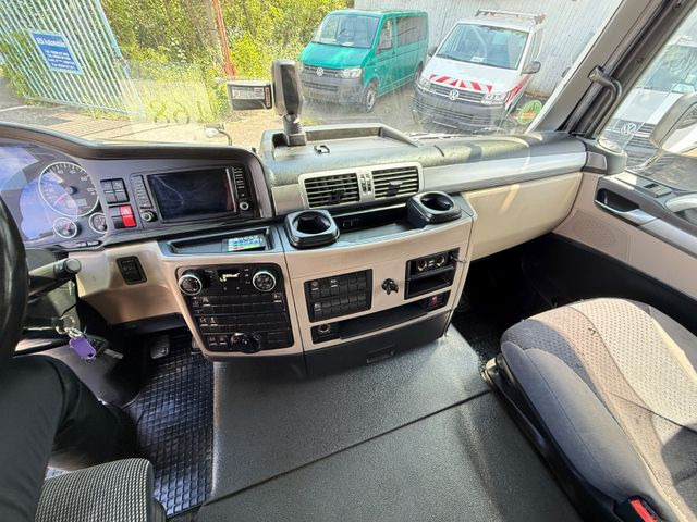 Curtainsider truck MAN TGM 15.290: picture 11 Curtainsider truck MAN TGM 15.290: picture 11