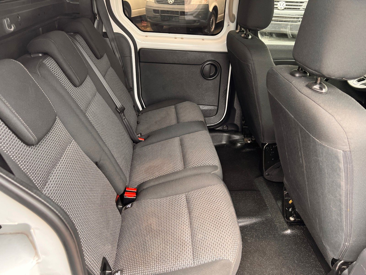 Passenger van Mercedes-Benz Citan Mixto 111 CDI extralang: picture 13
