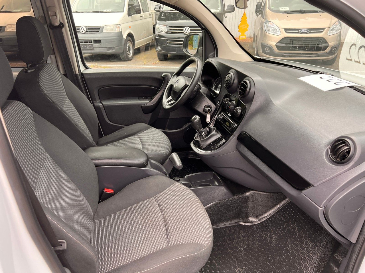 Passenger van Mercedes-Benz Citan Mixto 111 CDI extralang: picture 11