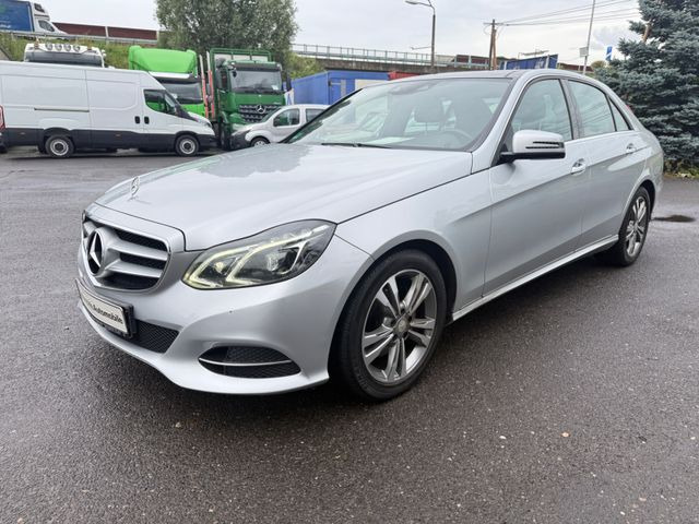 Mercedes-Benz E 300 E -Klasse Lim. E 300 BlueTec - Sedan: picture 3 Mercedes-Benz E 300 E -Klasse Lim. E 300 BlueTec - Sedan: picture 3