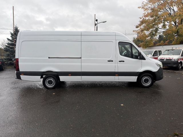Mercedes-Benz Sprinter 317 CDI - Panel van: picture 5 Mercedes-Benz Sprinter 317 CDI - Panel van: picture 5